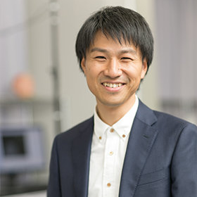小島 翔