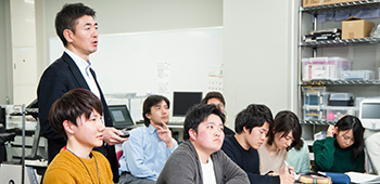 定期的な研究ミーティング